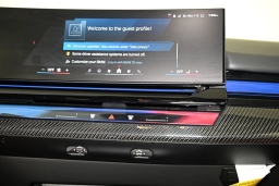 BMW M5 Base (A8) Sedan 2026