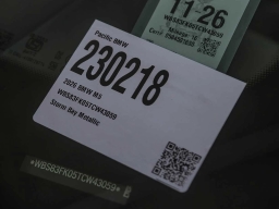 BMW M5 Base (A8) Sedan 2026