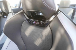 BMW M5 Base (A8) Sedan 2026