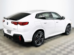 BMW X2 xDrive28i Sports Activity Coupe 2026