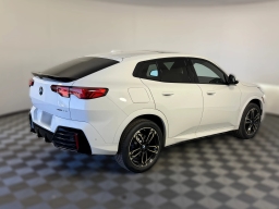 BMW X2 xDrive28i Sports Activity Coupe 2026