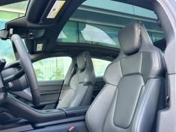 Porsche Taycan 4 AWD 2026