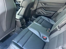 Porsche Taycan 4 AWD 2026