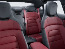 Porsche Taycan 4 AWD 2025