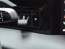 Porsche Taycan 4 AWD 2025