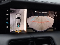 Porsche Taycan 4 AWD 2025