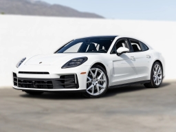 Porsche Panamera Base RWD 2025