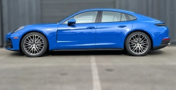Porsche Panamera 4 AWD 2026