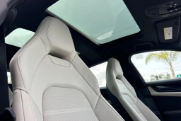 Porsche Panamera 4 AWD 2026