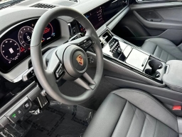 Porsche Panamera Base RWD 2026