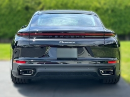 Porsche Panamera Base RWD 2026