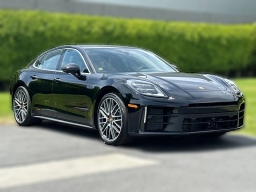 Porsche Panamera Base RWD 2026