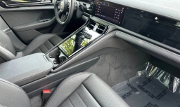 Porsche Panamera Base RWD 2026