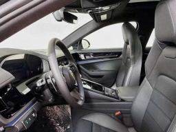 Porsche Panamera 4 AWD 2026