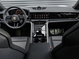 Porsche Panamera Base RWD 2025