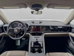 Porsche Panamera 4 AWD 2025