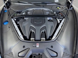 Porsche Panamera 4 AWD 2025