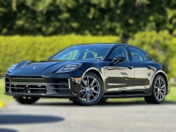 Porsche Panamera Base RWD 2026