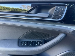 Porsche Panamera Base RWD 2026