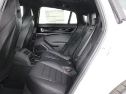 Porsche Panamera Base RWD 2026