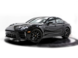 Porsche Panamera 4 AWD 2025