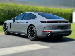 Porsche Panamera Base RWD 2026