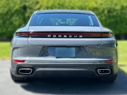 Porsche Panamera Base RWD 2026