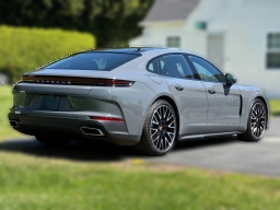 Porsche Panamera Base RWD 2026