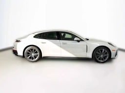 Porsche Panamera 4 AWD 2026
