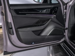 Porsche Panamera Base RWD 2026