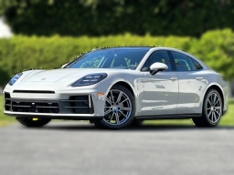 Porsche Panamera Base RWD 2026