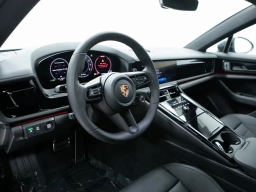 Porsche Panamera Base RWD 2026