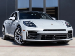 Porsche Panamera 4 AWD 2026