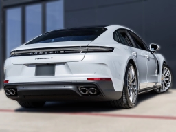 Porsche Panamera 4 AWD 2026
