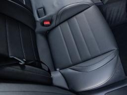 Porsche Panamera 4 AWD 2026