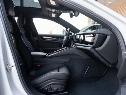 Porsche Panamera 4 AWD 2026