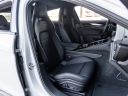 Porsche Panamera 4 AWD 2026