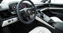 Porsche Panamera Base RWD 2026