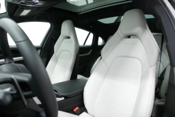 Porsche Panamera Base RWD 2026
