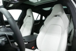 Porsche Panamera Base RWD 2026