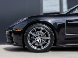 Porsche Panamera 4 AWD 2026