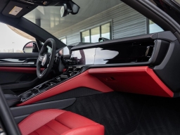 Porsche Panamera 4 AWD 2026