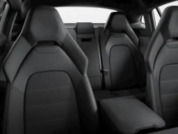 Porsche Panamera Base RWD 2026