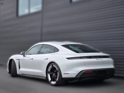 Porsche Taycan 4S AWD 2025