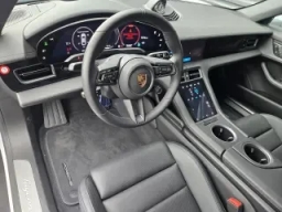Porsche Taycan 4S AWD 2025