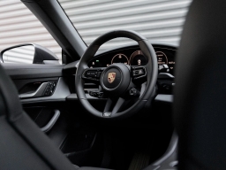 Porsche Taycan 4S AWD 2025