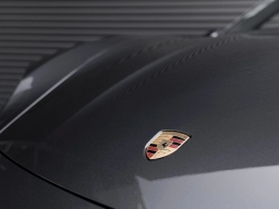 Porsche Taycan 4S AWD 2025