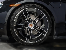 Porsche Taycan 4S Black Edition AWD 2026