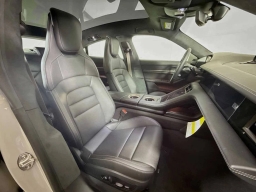 Porsche Taycan Turbo AWD 2025