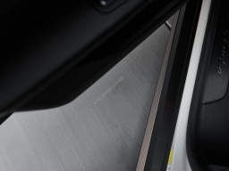 Porsche Taycan Turbo AWD 2025